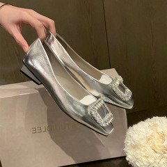 葡萄媽studiolee~貴氣水鑽方扣銀色淺口法式方頭通勤一腳蹬單鞋女