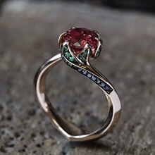 ���� �¿�õ����Ƕ�tɫ�ʯ��ָ �����W��õ�廨����Ů��S��