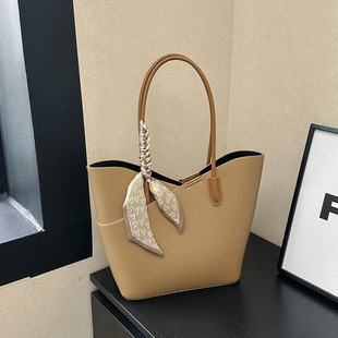 Ретро вместительная и большая сумка на одно плечо, изысканный стиль, в западном стиле