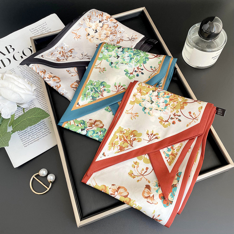 Bufanda larga pequeña para mujer primavera y verano nuevo impreso moda todo partido corbata de pelo bolsa bufanda decorativa cinta banda de pelo