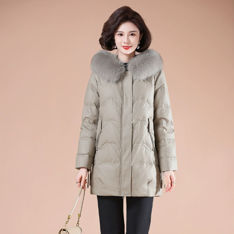 Темперамент мамы с лисой меховым воротником с капюшоном