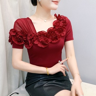 ��2025�ļ��¿�r�л���ľ��߅�ٴ�W��¶�������@�ݶ���t��С��