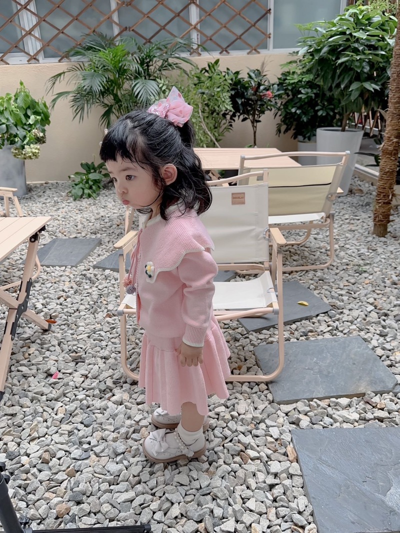 Κοριτσίστικο Πουλόβερ 2023 Φθινόπωρο Νέο Μοντέρνο Κορεάτικο Μονόχρωμο Πλεκτό Φούστα με Μεγάλο Γιακά, Σετ Δύο Τεμαχίων_voghion.com