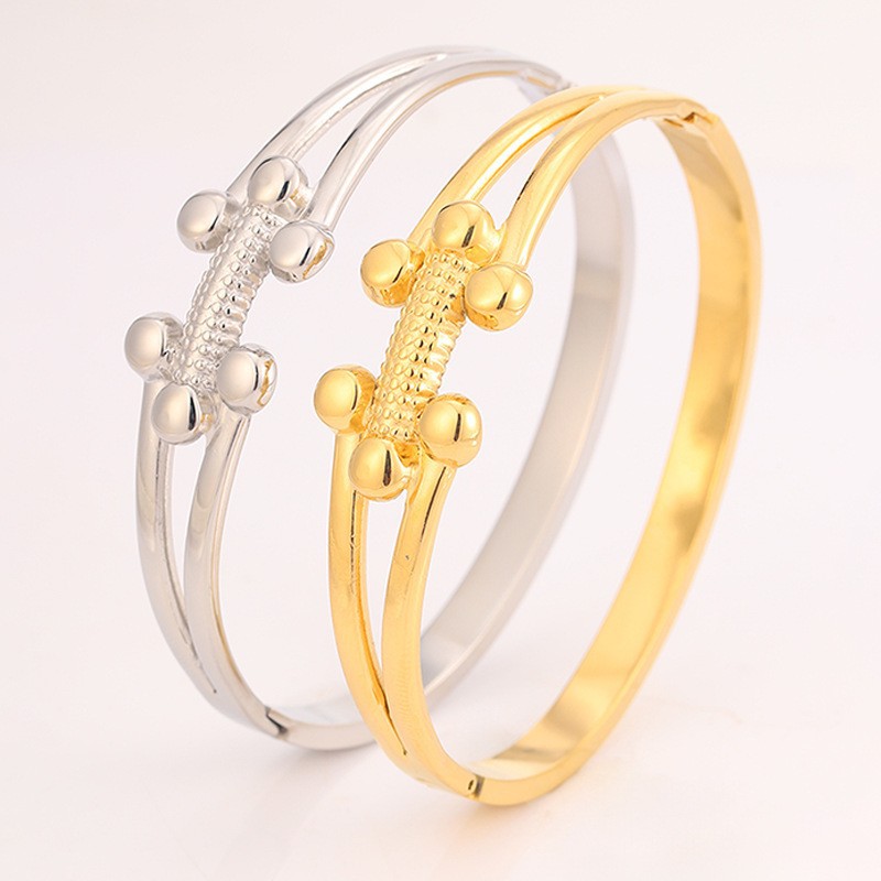Brazalete de acero inoxidable de alta versión de lujo ligero para mujeres esferas delicadas no se desvanecen lavar brazalete de acero de aluminio joyas joyas