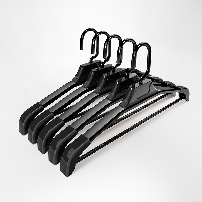 검은 양복 걸이