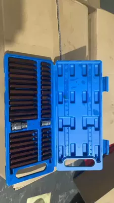 40-piece set of star batch: Mühərrik tənzimləmə alətləri - 40-piece-set-of-star-bit-s2-plastic-box