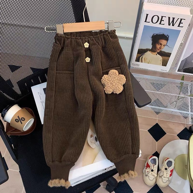 갈색 꽃/벨벳/레이스가 없는 바지 다리