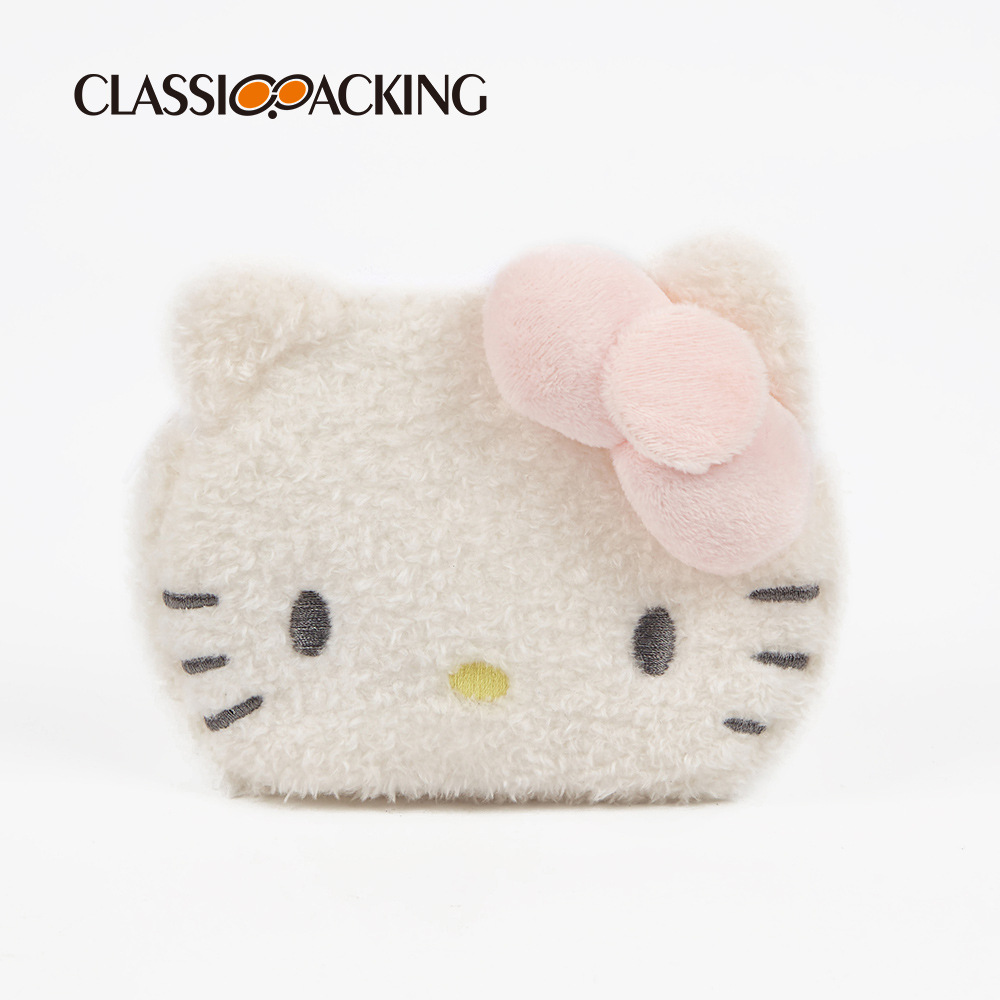 Bolsa de almacenamiento portátil de material de felpa monedero de corazón de niña multifuncional de embrague de dibujos animados con diferentes patrones