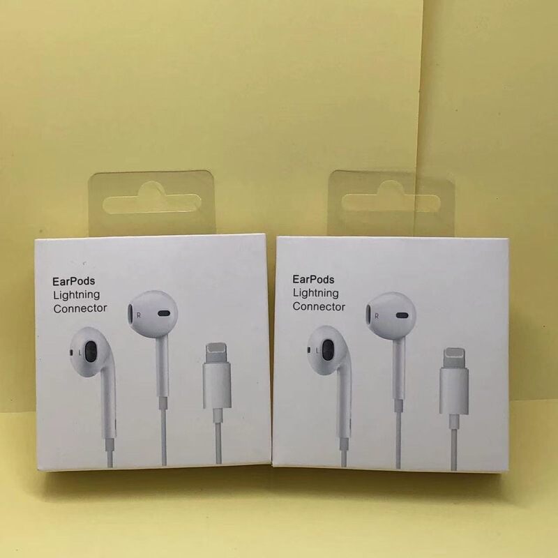 Suitable for Apple 7 Generation 8 generation wire control wired headset flat head round hole universal headset packaging box