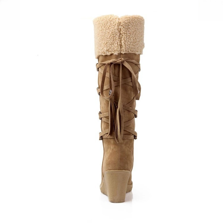 Approvisionnement direct d'usine 2021 nouvelles bottes hautes à lacets et pompons à l'arrière du commerce extérieur européen et américain de grande taille, bottes de neige compensées à manches_voghion.com