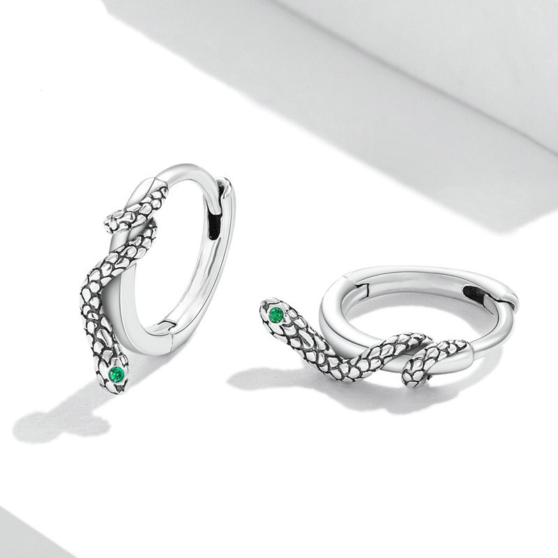 Retro small design earrings hip-hop style for men and women