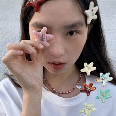 韓国のブロガーと同じスタイルのカラフルな前髪クリップ、多色のヒトデヘアアクセサリー、かわいいヘアピン、インスタ映えするヘアアクセサリー