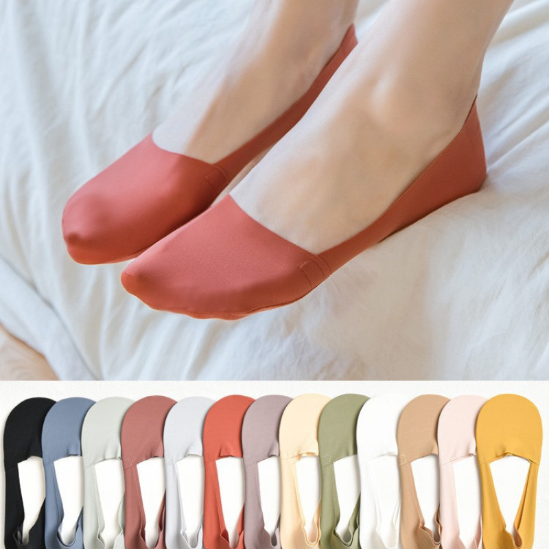Women's Low-Cut Invisible Ice Silk Socks, Summer Thin Breathable Non-Slip No-Show Socks with Cotton Sole, Sweat-Absorbing Short Socks Women's Low-Cut Invisible Ice Silk Socks, Summer Thin Breathable Non-Slip No-Show Socks with Cotton Sole, Sweat-Absorbing Short Socks