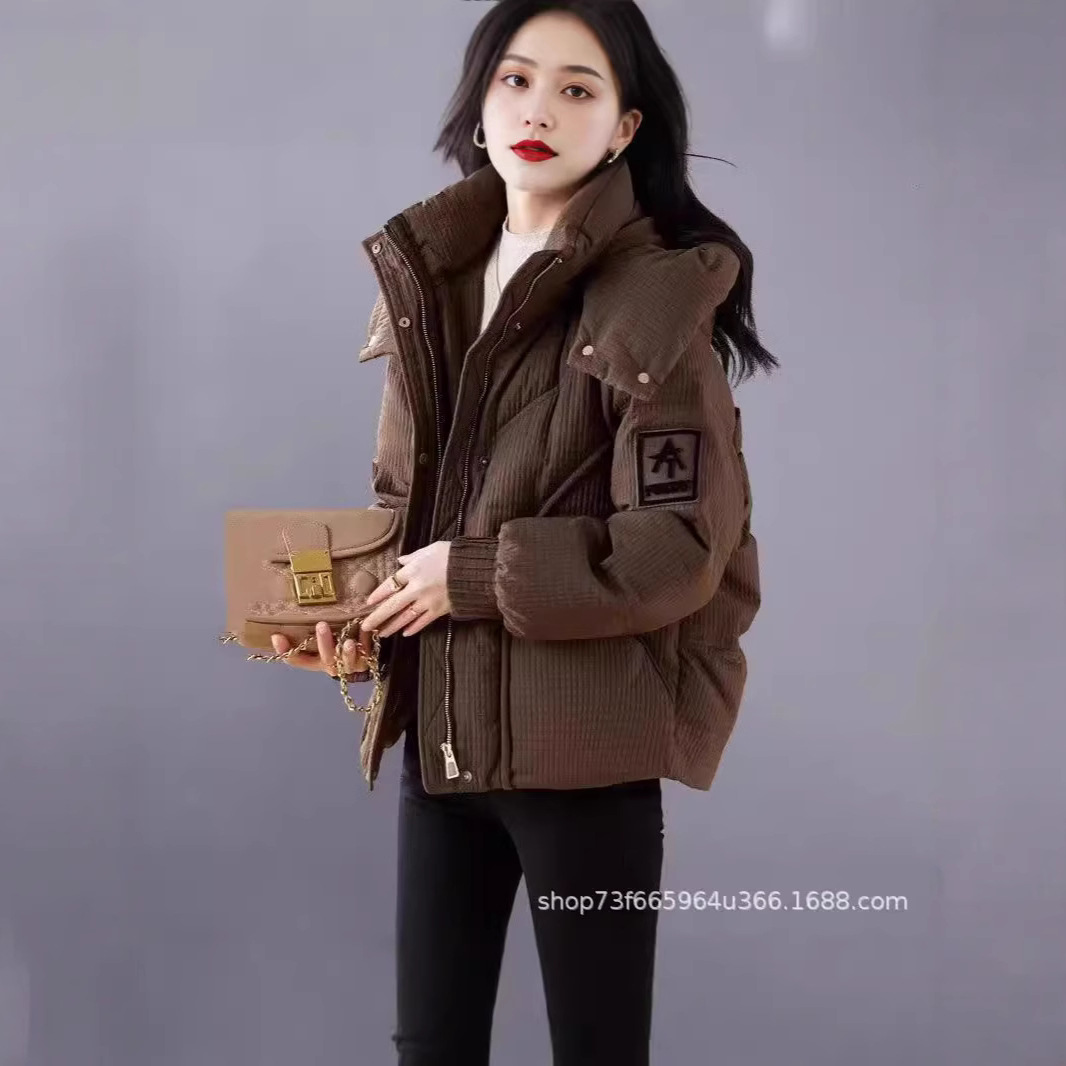 짧은 다운 코튼 패딩 재킷 여자 겨울 2025 새로운 도착 작은 세련된 유행 두꺼운 따뜻한 마일라드 재킷