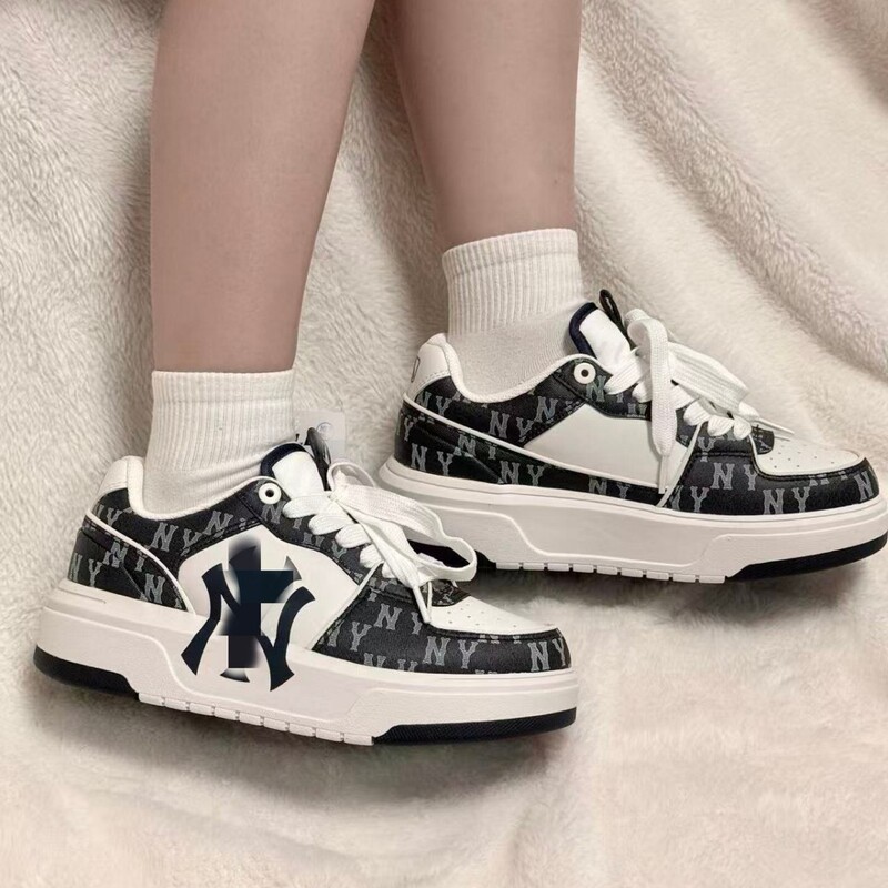 Putian shoes, pure original MMLB sneakers, Korean-style NY printed Yankees shoes, unisex trendy casual shoes, student shoes, running shoes Putian shoes, pure original MMLB sneakers, Korean-style NY printed Yankees shoes, unisex trendy casual shoes, student shoes, running shoes