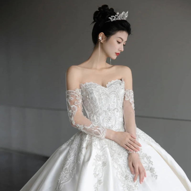 2026 nuevo vestido de novia satén texturas de alta calidad francesa retrógrada de pecho vestido de salida verano D113 image 10