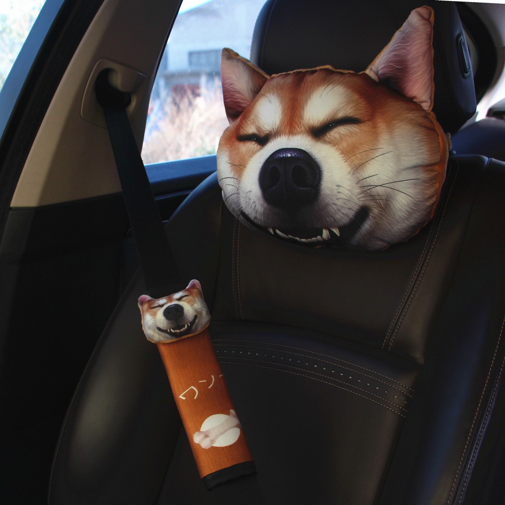 A model happy Shiba Inu