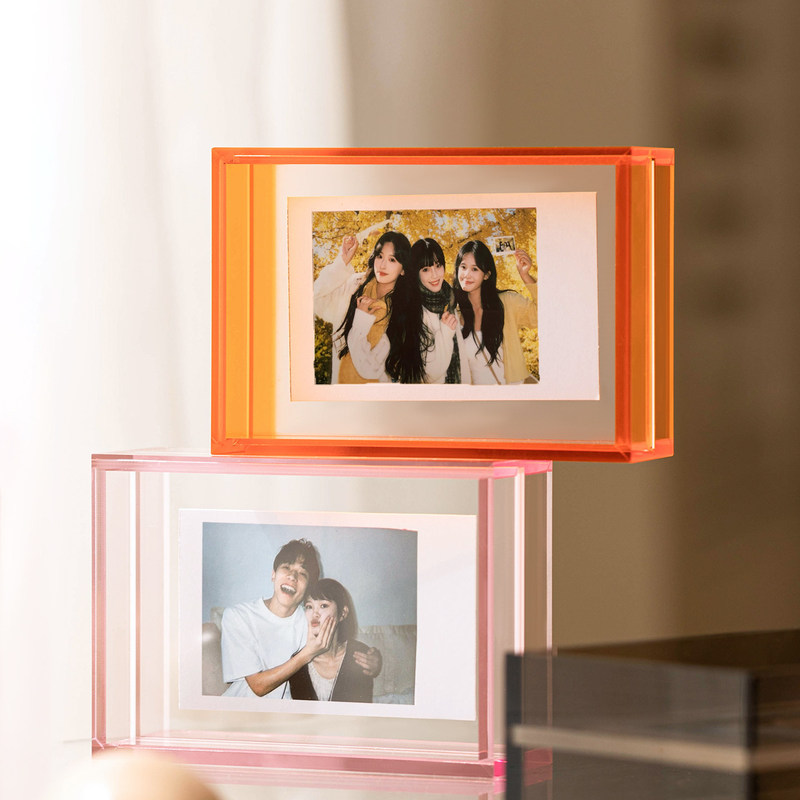 Acrylic Polaroid 3inch Photo Frame with High-End Color Photo Printing and Display Frame for Small Cards and 6 Postcards Acrylic Polaroid 3inch Photo Frame with High-End Color Photo Printing and Display Frame for Small Cards and 6 Postcards