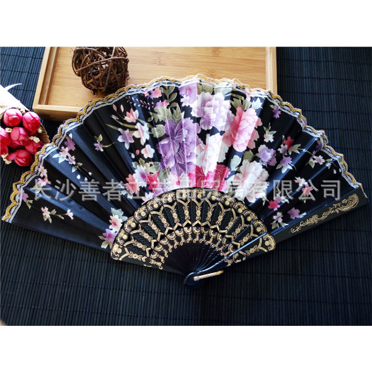 Hay en stock transfronterizo de plástico de hueso pequeño borde de encaje ventilador plegable ventilador de satén ventilador de la danza 8 colores opcionales