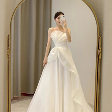 轻婚纱2024新款新娘抹胸简约出门旅拍迎宾齐地款生日宴会礼服117