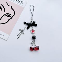 オリジナルの甘いクールな少女y 2k個性的な原宿風さくらんぼ蝶結びのストラップ