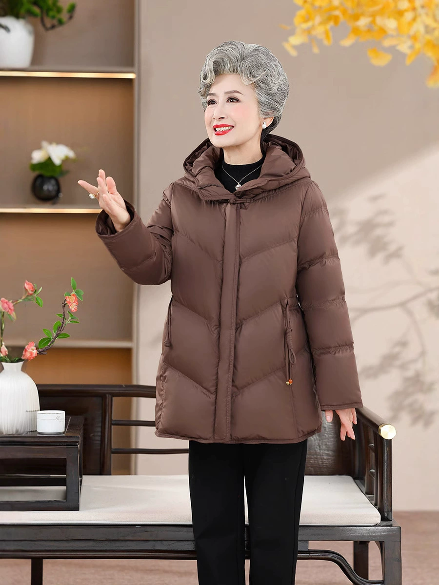 Старушка пуховая хлопчатобумажная одежда зимняя мама с капюшоном пуховая хлопчатобумажная куртка 2024 новый средний и пожилой женский зимний