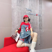 欧货T恤女2025夏季新款个性彩色杠条拼接牛仔布8数字母印花上衣潮