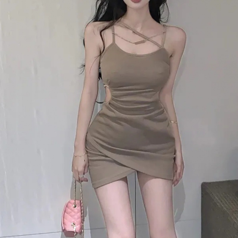 Solid color sexy dress