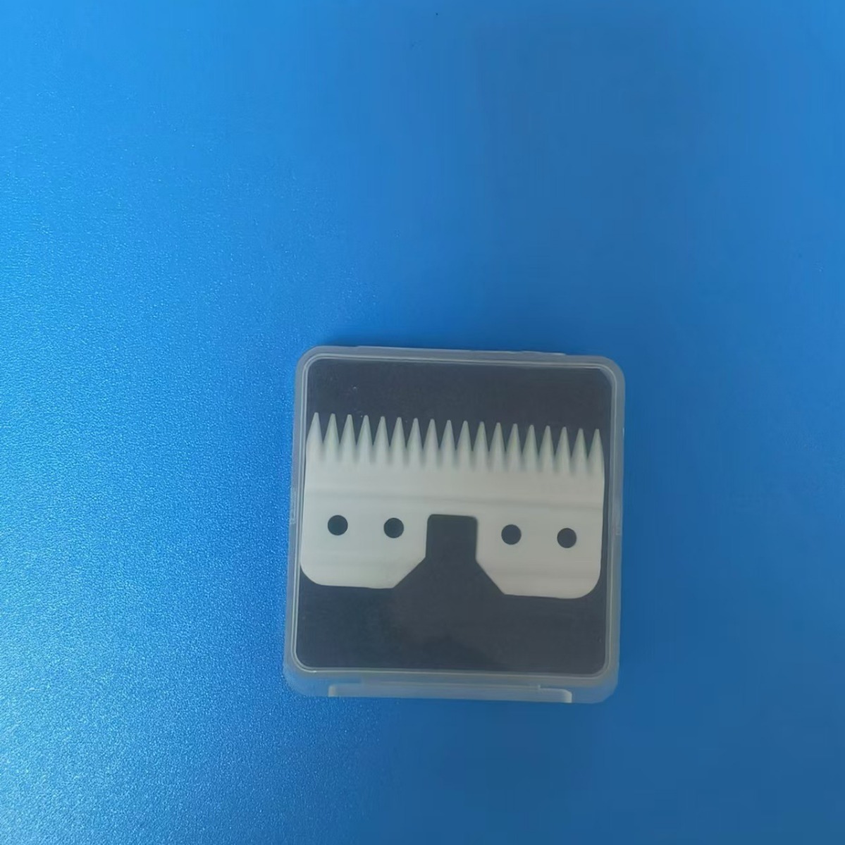 理发器刀片包装盒 陶瓷刀片单片包装47*47*10mm 配海绵盒子塑料盒
