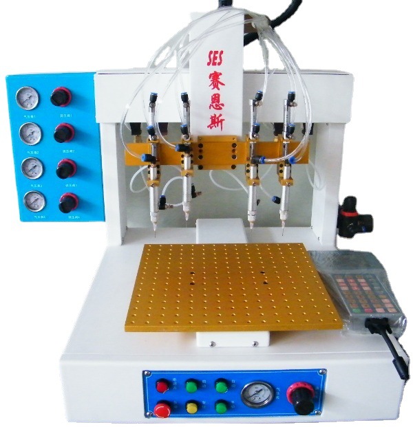 台式4色全自动滴胶机,适用于各种PVC/硅胶商标产品成型