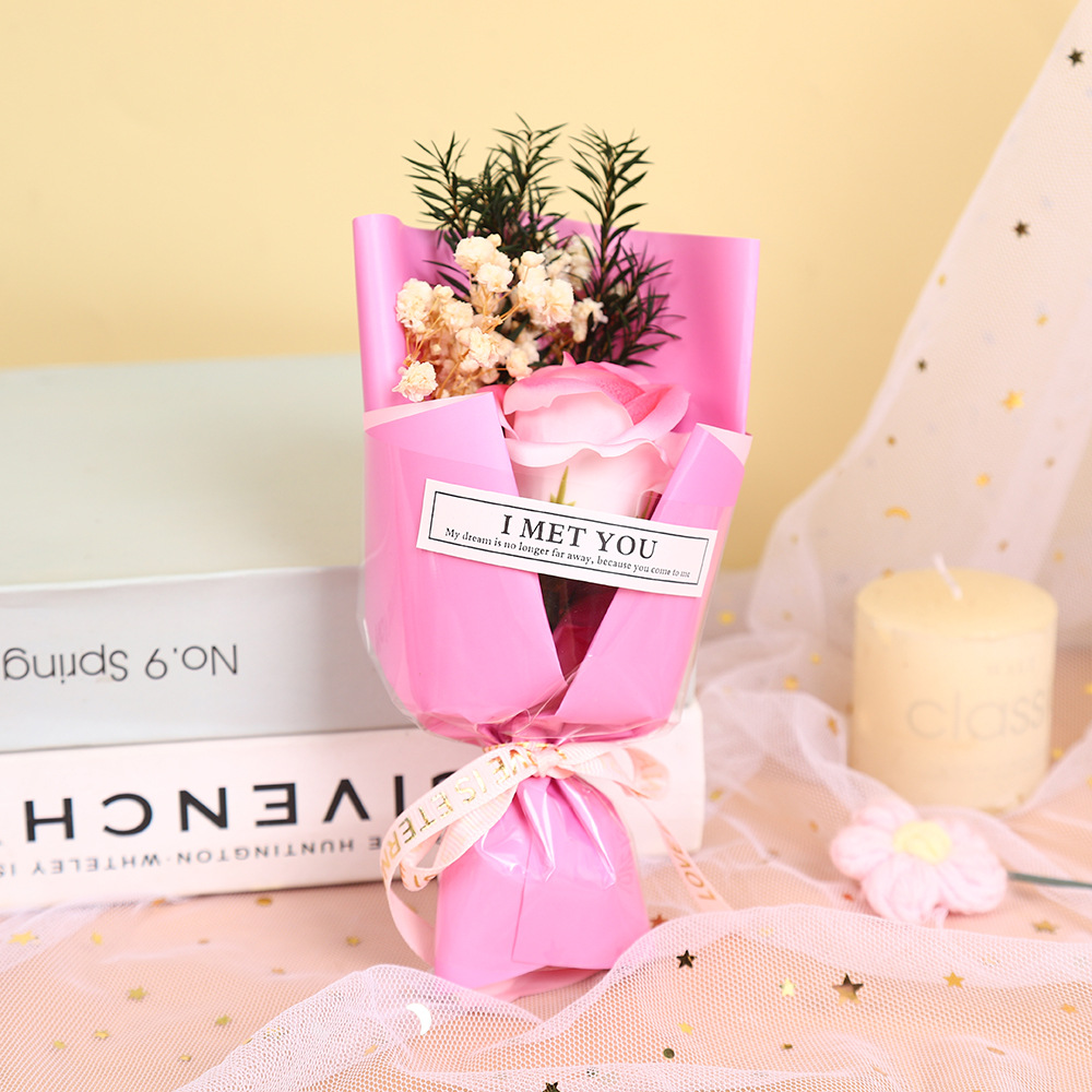 520 Día de San Valentín creativo estrella seca rosa flor de jabón mini ramo de flores exquisito regalo de acompañante al por mayor
