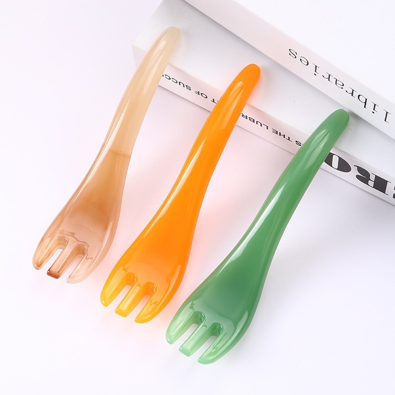 Scalp Massage Comb Three-Claw Meridian Gua Sha Tool Handheld Head Therapy Beauty Care Stick key features