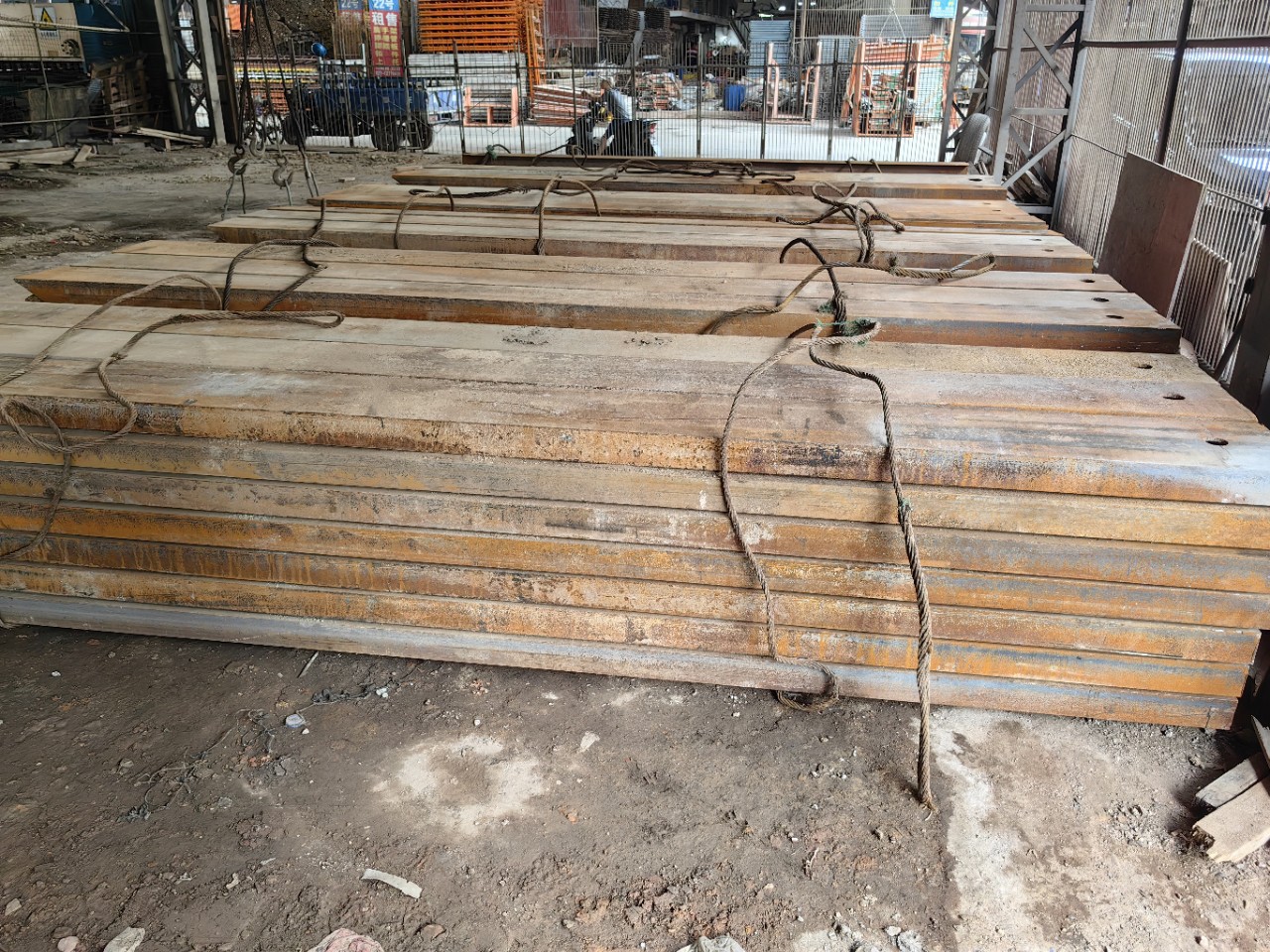 广东地区 全新 二手槽钢 积压货 槽钢 28号 18号 3米 4米 旧槽钢