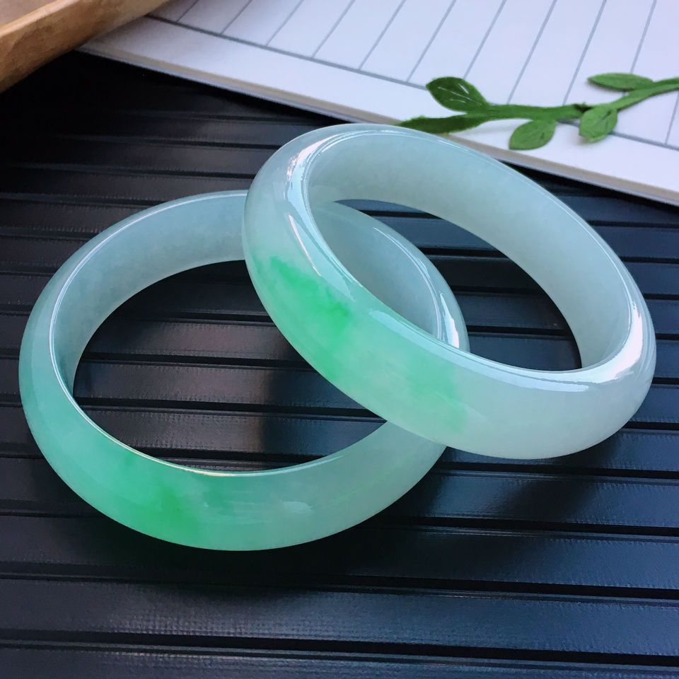 Naturlig burmesisk type A Jadeite armbånd Jade armbånd_voghion.com