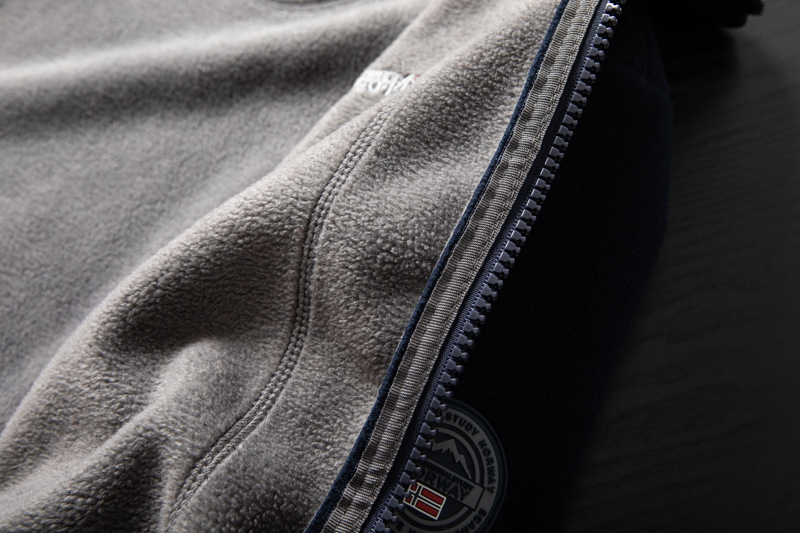 Men's Winter Fleece Jacket Cold Proof Warm Outdoor Coat Large Size_voghion.com