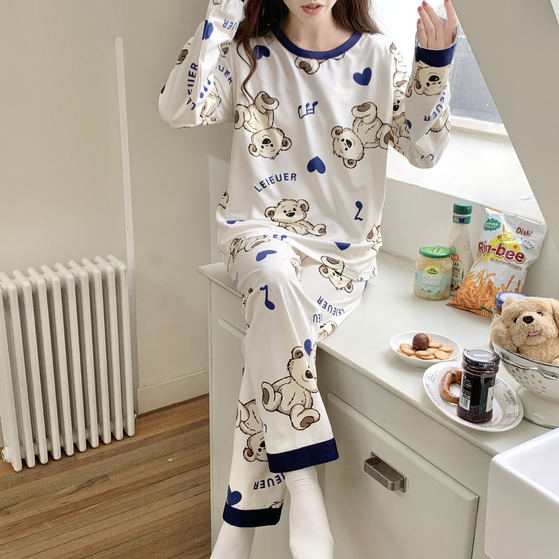 Invierno de la muchacha del oso pijamas algodón artificial cuello redondo suéter manga larga 2023 Nuevo Hogar dulce desgaste con el cojín pecho traje