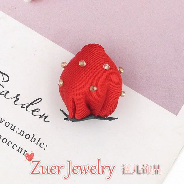 Beaded strawberry