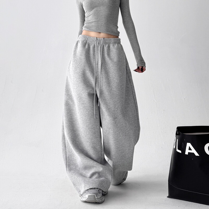 Street Style Sports Sweatpants for Women 2026 Spring and Autumn New Slim-Fit Loose Casual Straight Wide-Leg Long Pants Street Style Sports Sweatpants for Women 2026 Spring and Autumn New Slim-Fit Loose Casual Straight Wide-Leg Long Pants