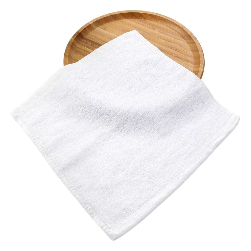 Оптовая продажа фабрики белый квадратный хлопок маленькое квадратное полотенце школьное полотенце белая гостиничная салфетка одноразовое хлопковое квадратное полотенце