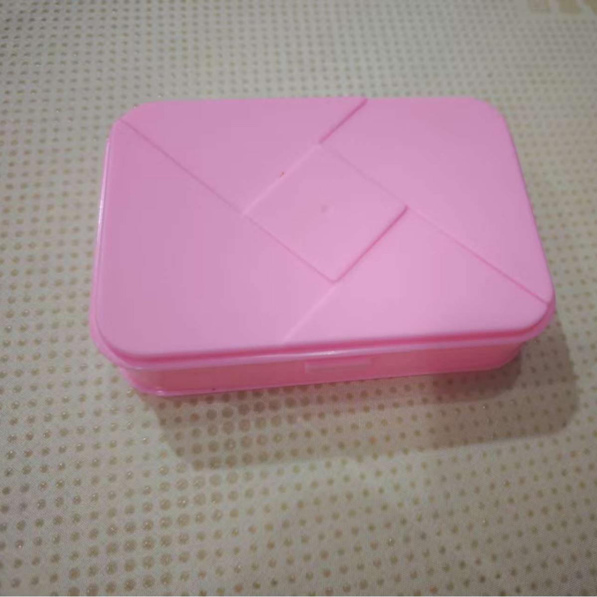 Специальная коробка для держателя одеяла.