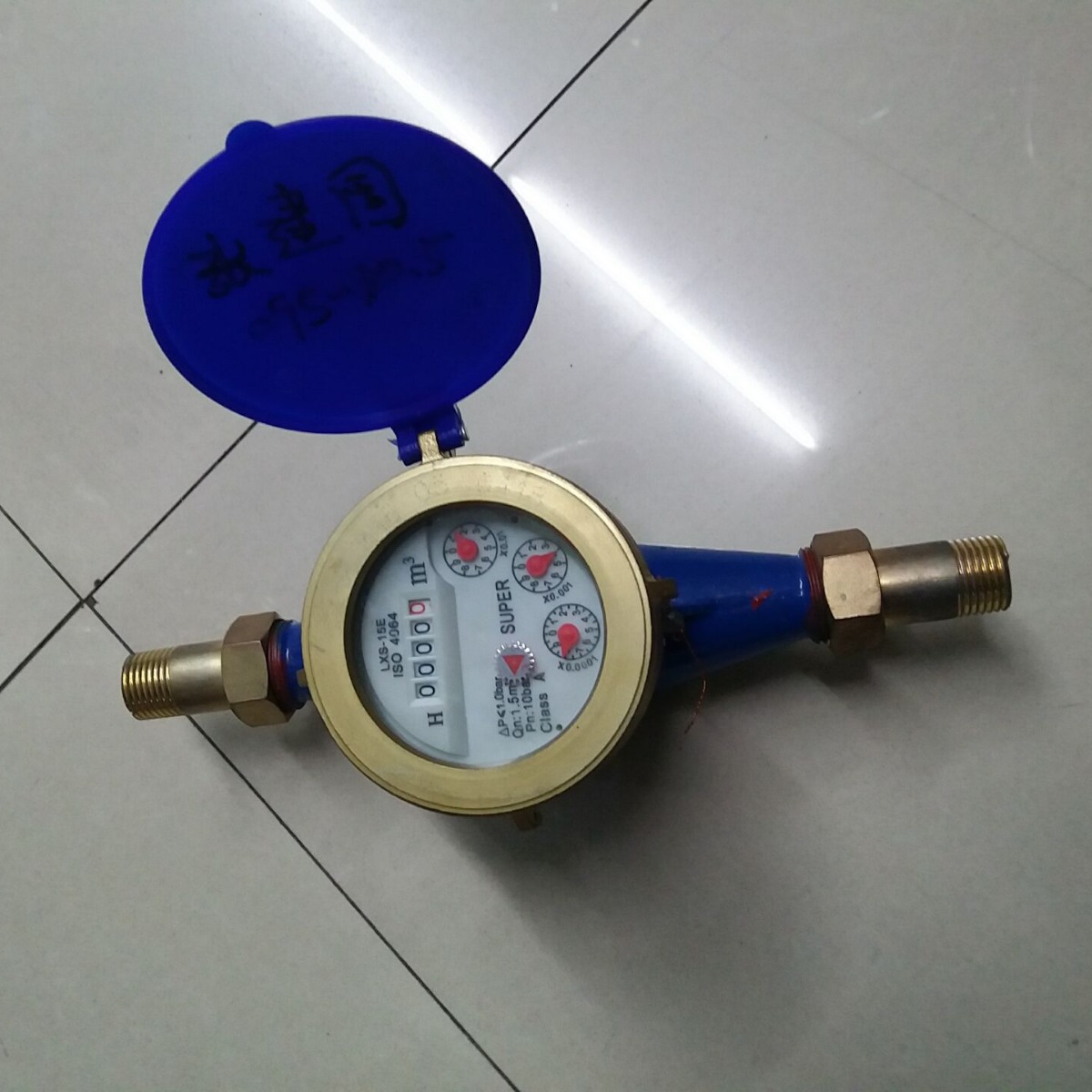 厂家直销外贸出口水表旋翼式干式水表家用液封水表