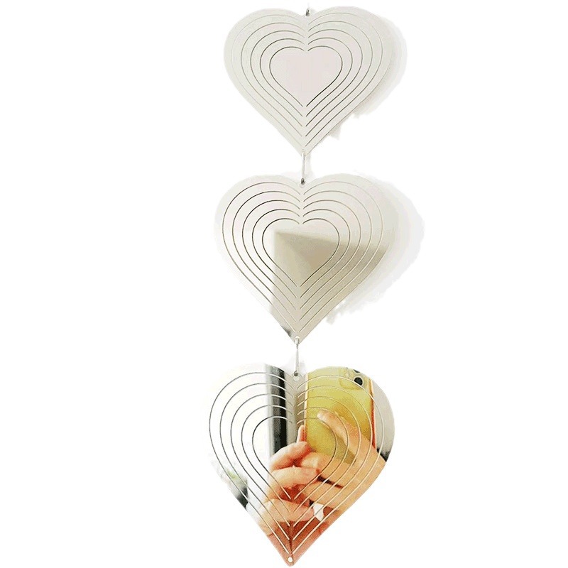 Rotating Heart Wind Chime With 3 Metal Strings And 9 Reflective Pieces_voghion.com