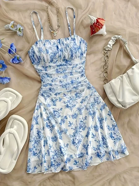 French-Style Floral Spaghetti Strap Dress with a Cinched Waist, Summer 2025 New Trendy Design, Niche Fashion Casual Dress