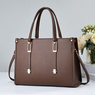 Capacious polyurethane one-shoulder bag, high-quality style