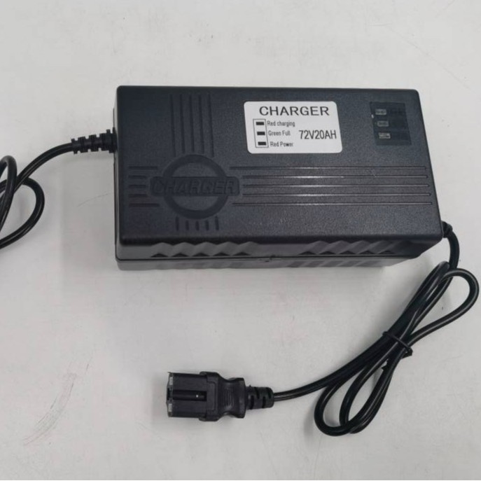 源头工厂 72V20AH电动车电摩款智能充电器 铅酸电池智能充电器