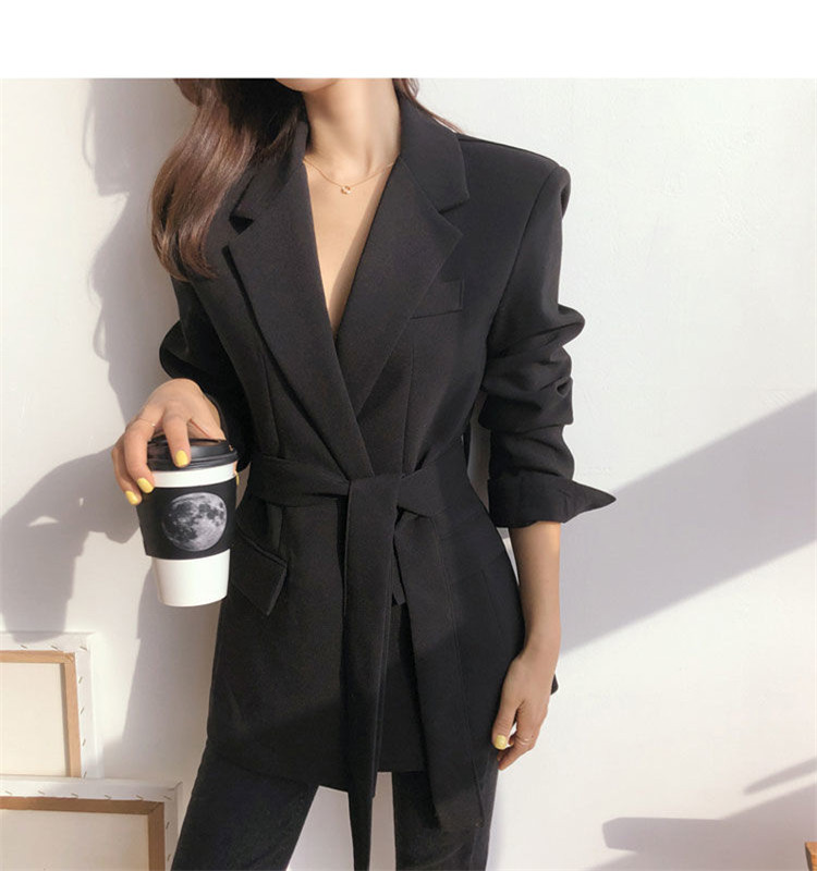 Abbigliamento donna Giacca nera da abito Cintura da donna 2024 Nuovo design primavera e autunno Nicchia Stiratura gratuita Temperamento Piccolo abito Manica lunga_voghion.com