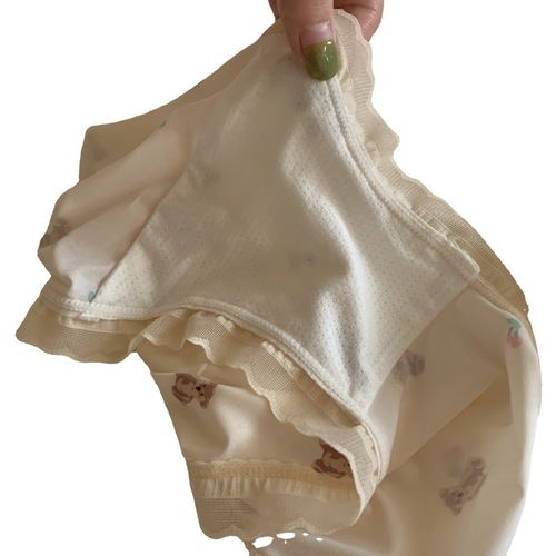 The sleepy bear should wake up~ Japanese style girl simple ice silk comfortable cotton crotch waist lace edge women's triangle pants 