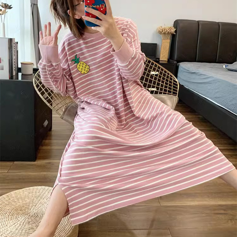 Primavera y otoño 2024 nuevo camisón manga larga Internet Celebrity ins estilo suelto bordado rayas fruta vestido desgaste del hogar