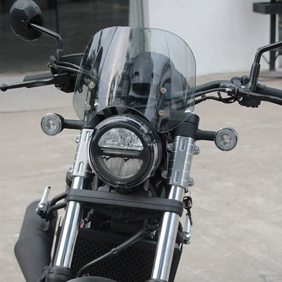 300 500 Retro – Motorcycle front windshield