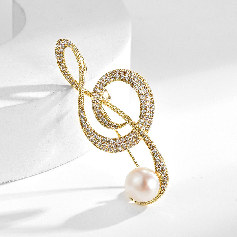 Version coréenne de la broche minimaliste en perles d'eau douce en zircon avec accessoires, accessoires de broche à notes personnalisées_voghion.com